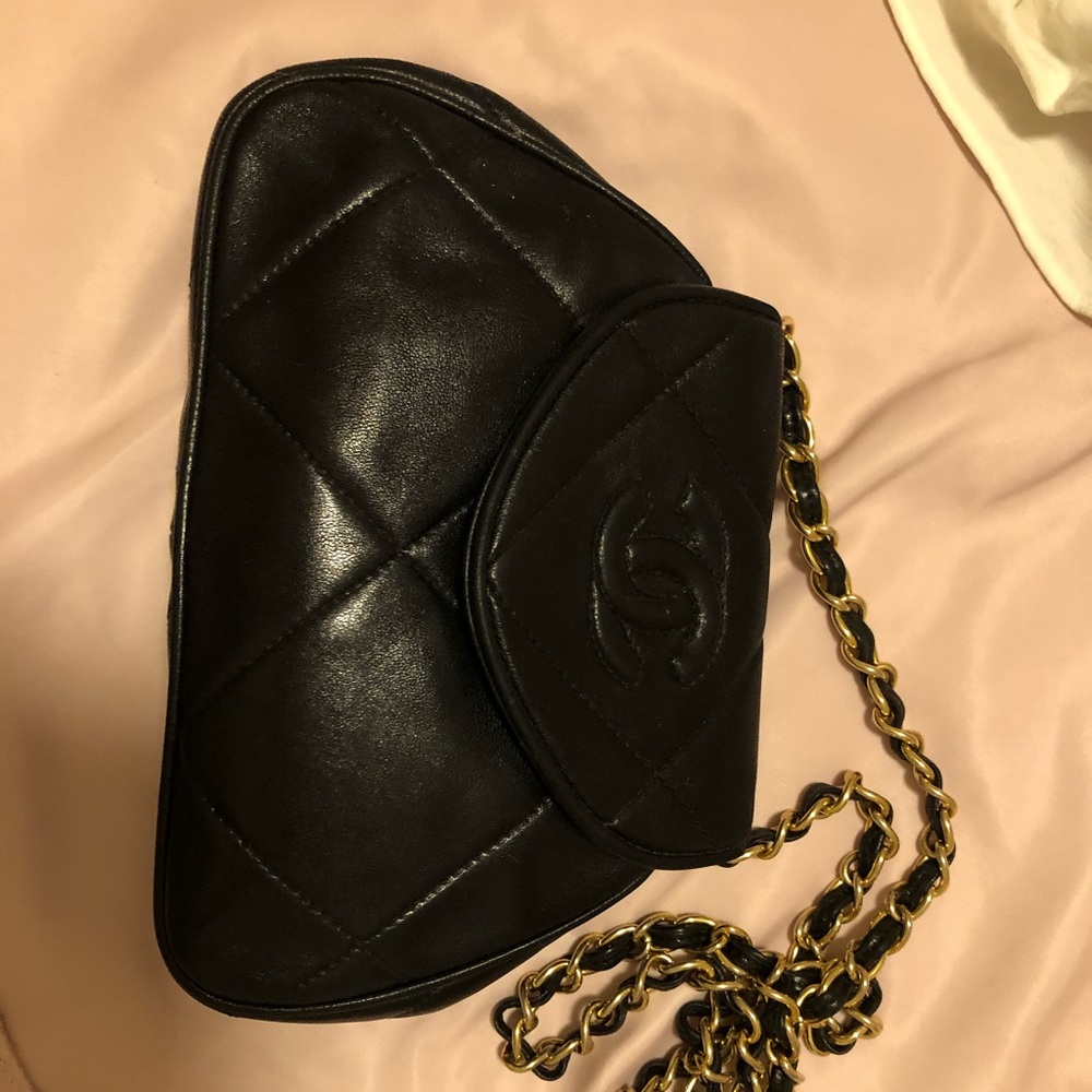 SOLD! AUTH Chanel mini flap bag Black leather